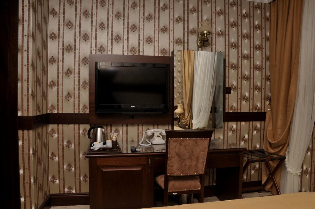 Divalis Hotel - Istanbul — Фото 1